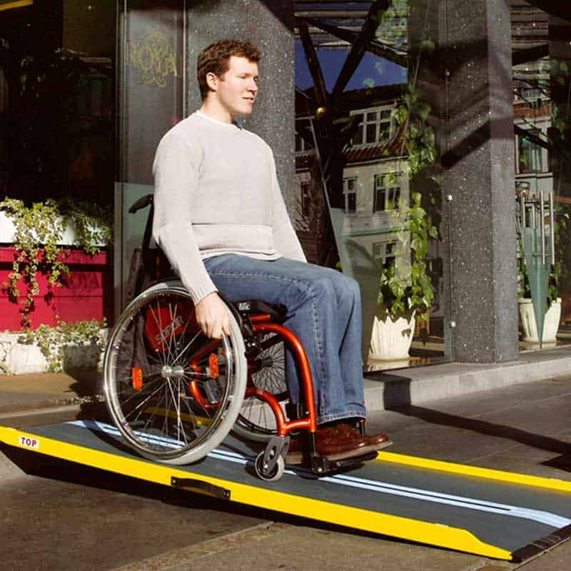 Rampas ultraligeras LITE para sillas de ruedas y scooters de fibra de carbono y fibra de vidrio